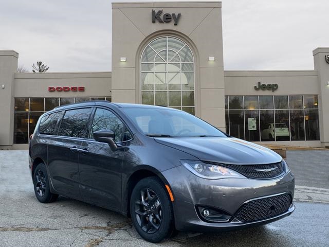 New 2020 Chrysler Pacifica 35th Anniversary Touring L Plus
